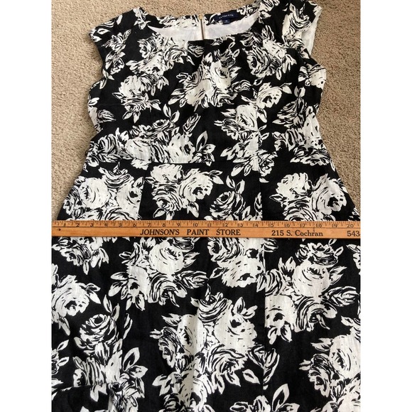 Lands' End Women's Black & White Floral  Sleeveless Dress, Size 10 - Picture 8 of 11